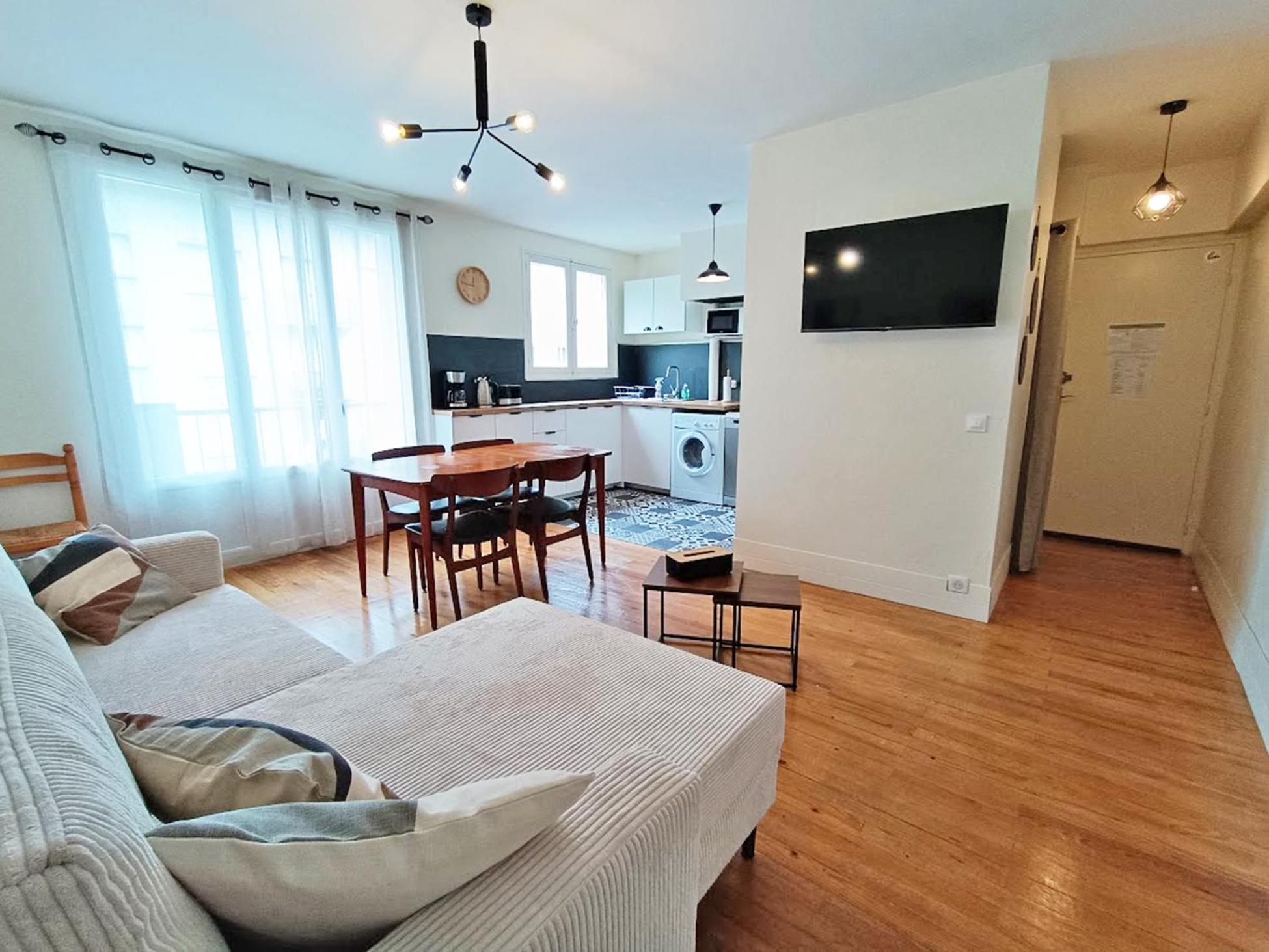 L'Appart Du Maupas, T3, Wifi, Parking Bagnères-de-Luchon Esterno foto