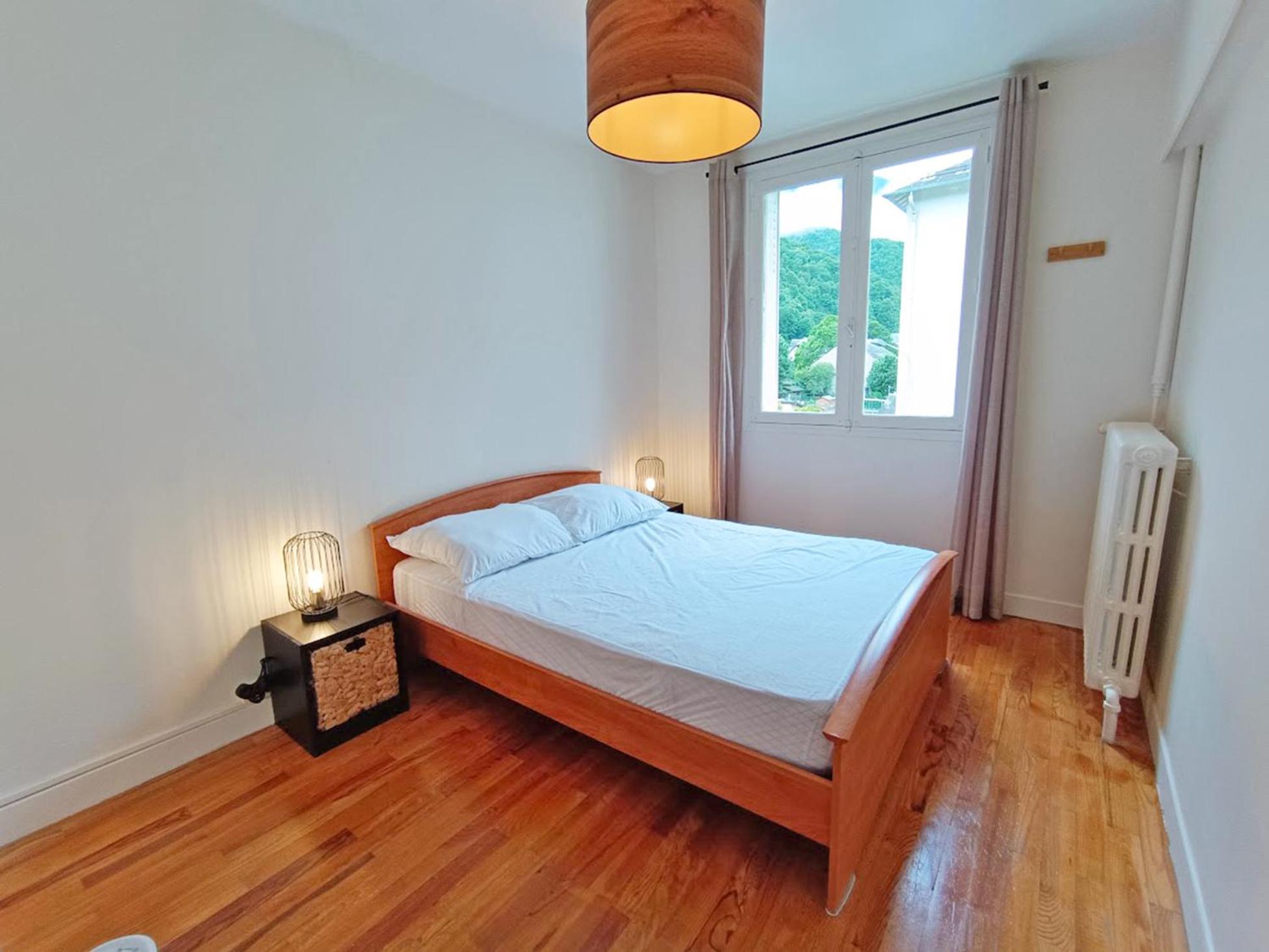 L'Appart Du Maupas, T3, Wifi, Parking Bagnères-de-Luchon Esterno foto