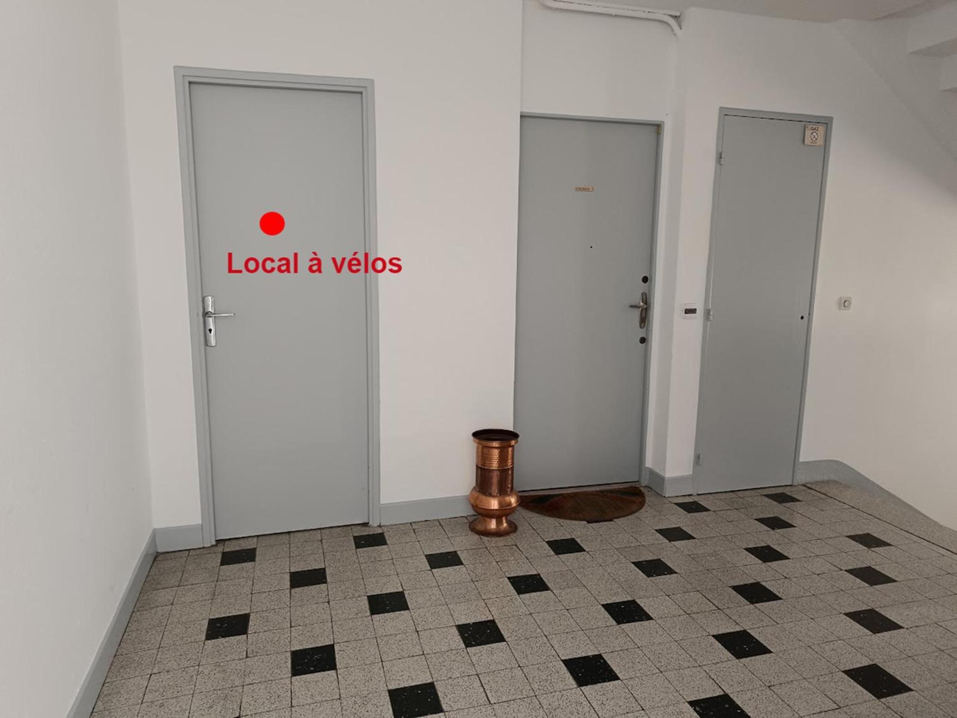 L'Appart Du Maupas, T3, Wifi, Parking Bagnères-de-Luchon Esterno foto